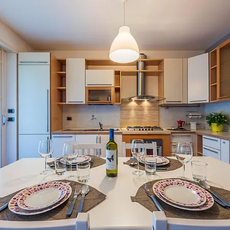 Apartament Porta Altavilla *
