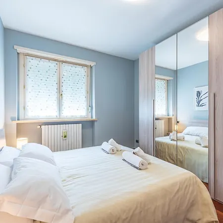 Apartament Porta Altavilla Alba (Piedmont)